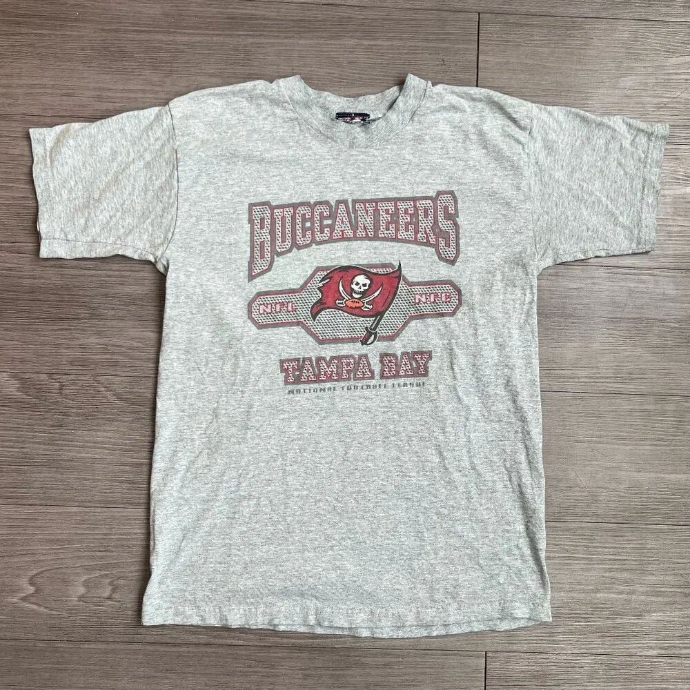 Y2K NFL Tampa Bay Buccaneers Gray Cotton Graphic T-Shirt Size S